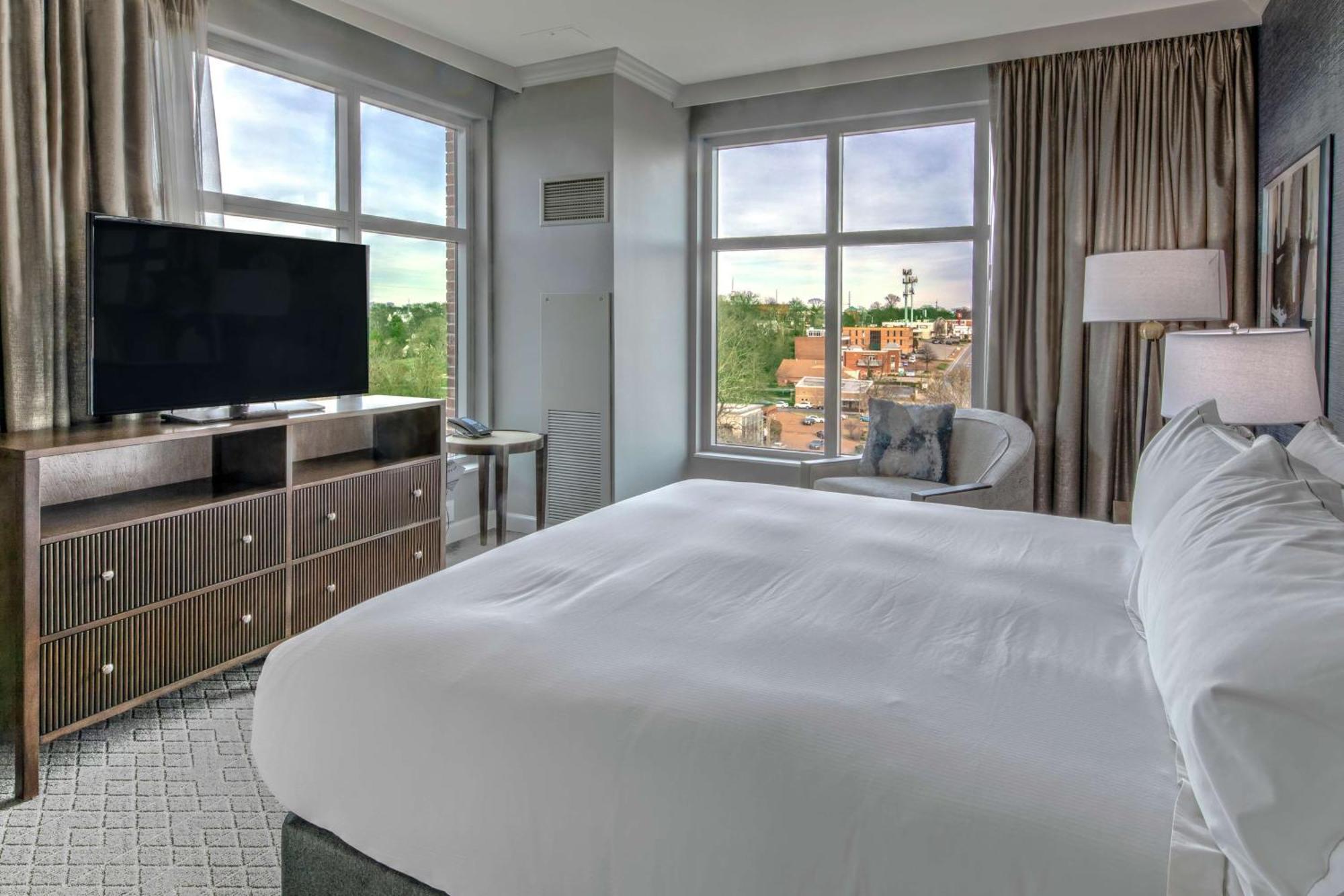 Hilton Hills Nashville
