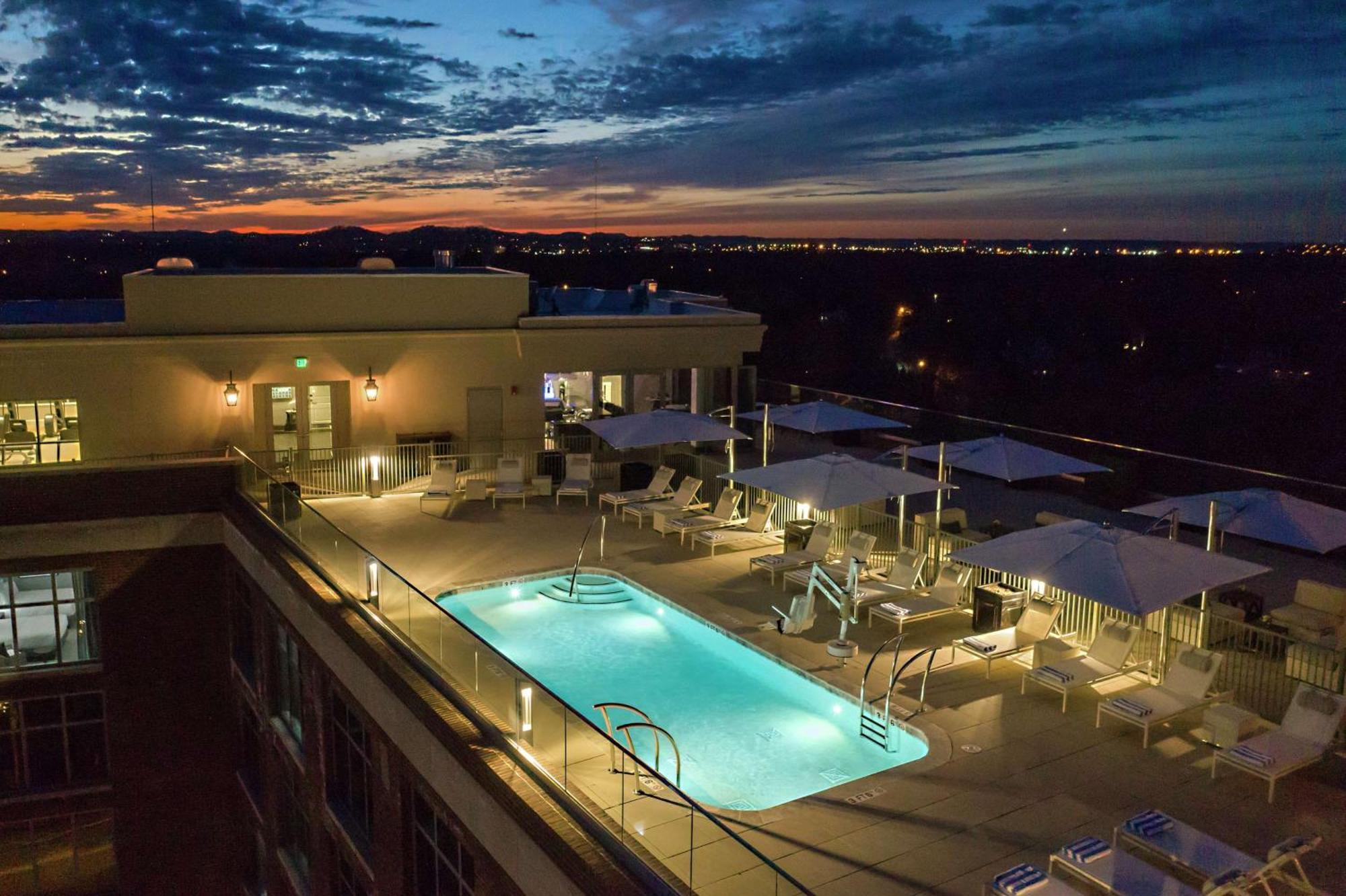 Hilton Hills